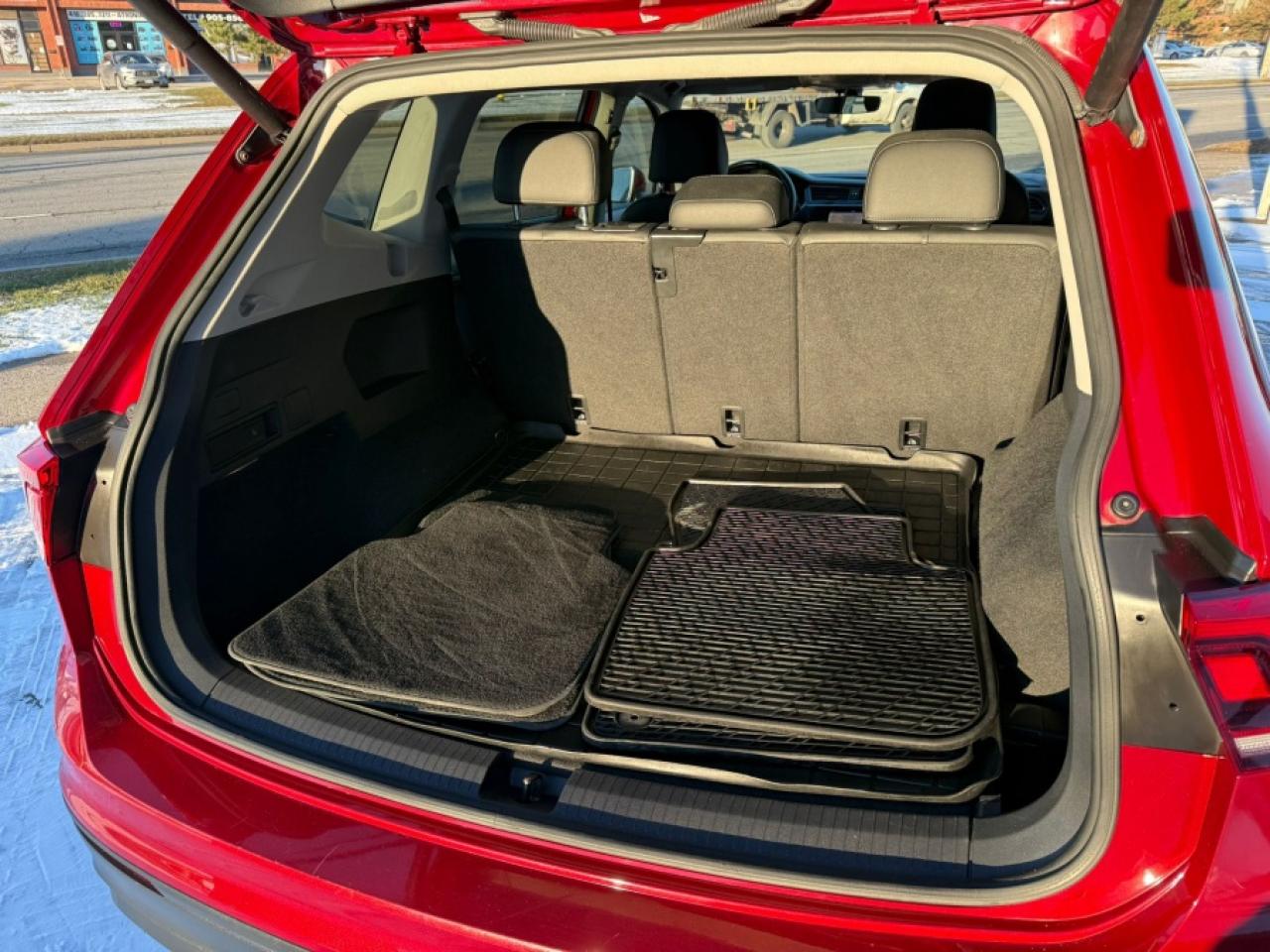 2019 Volkswagen Tiguan COMFORTLINE AWD/ CLEAN CARFAX/ ONE OWNER/ SUNROOF - Photo #20