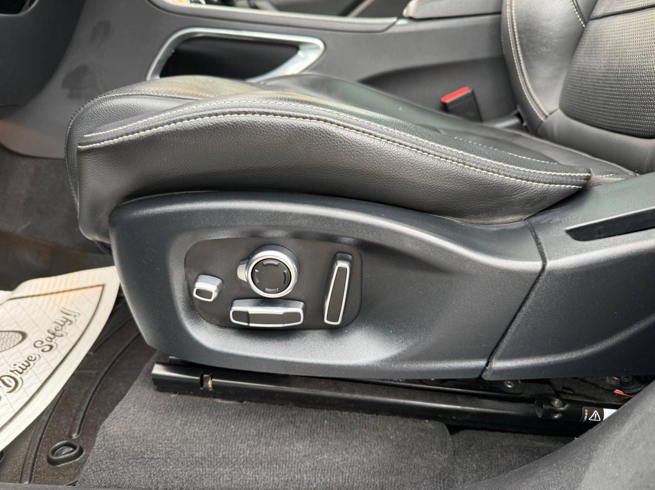 2019 Jaguar F-PACE S AWD Photo