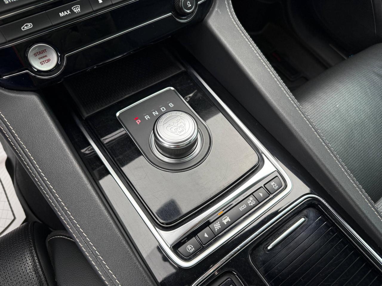 2019 Jaguar F-PACE S AWD Photo