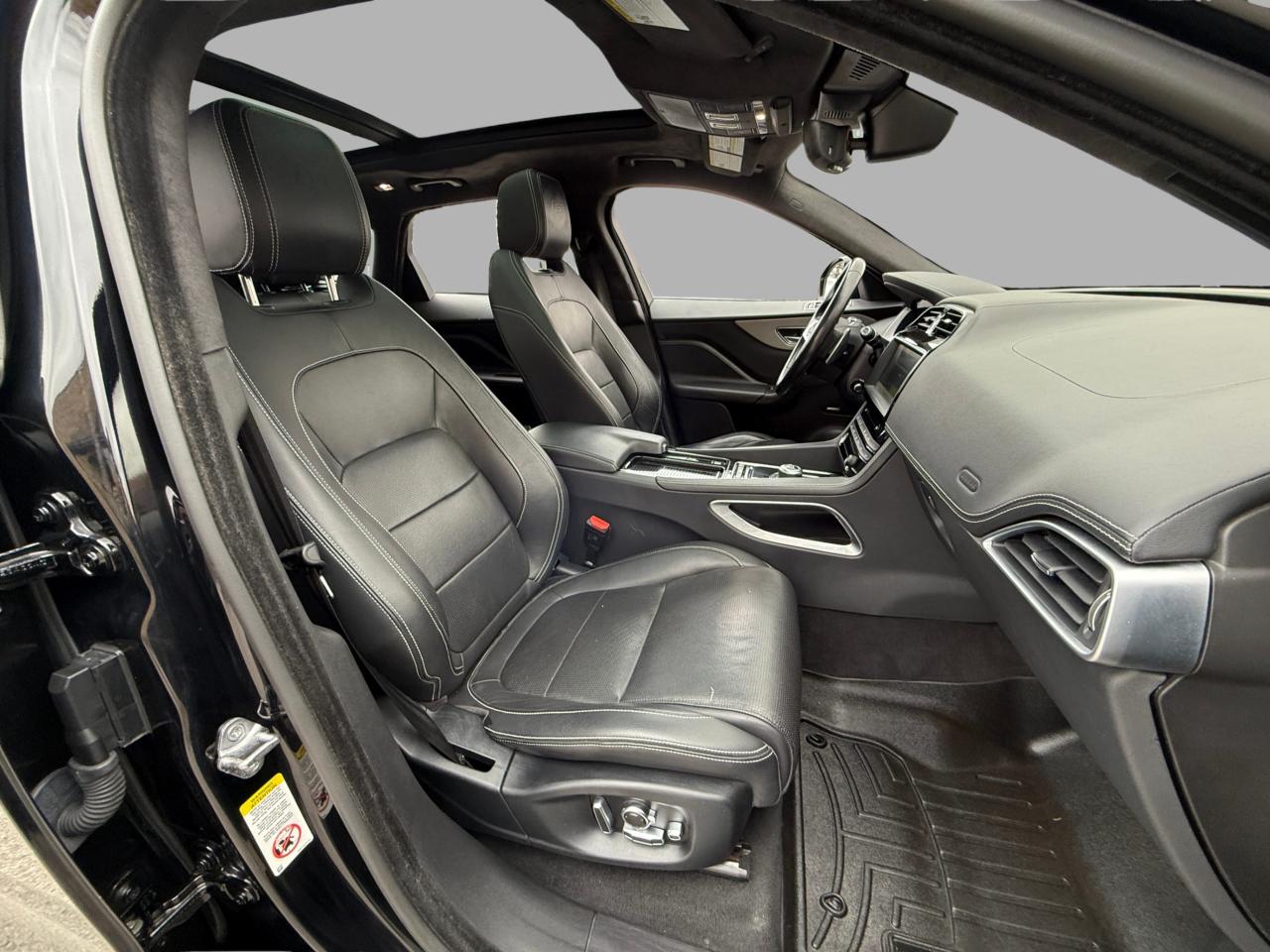 2019 Jaguar F-PACE S AWD Photo