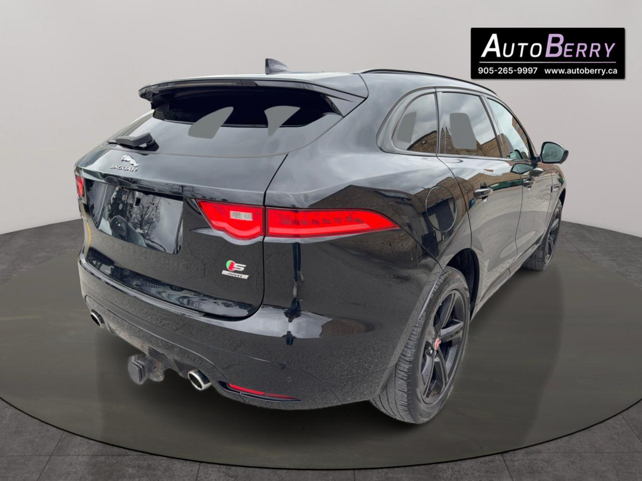 2019 Jaguar F-PACE S AWD Photo