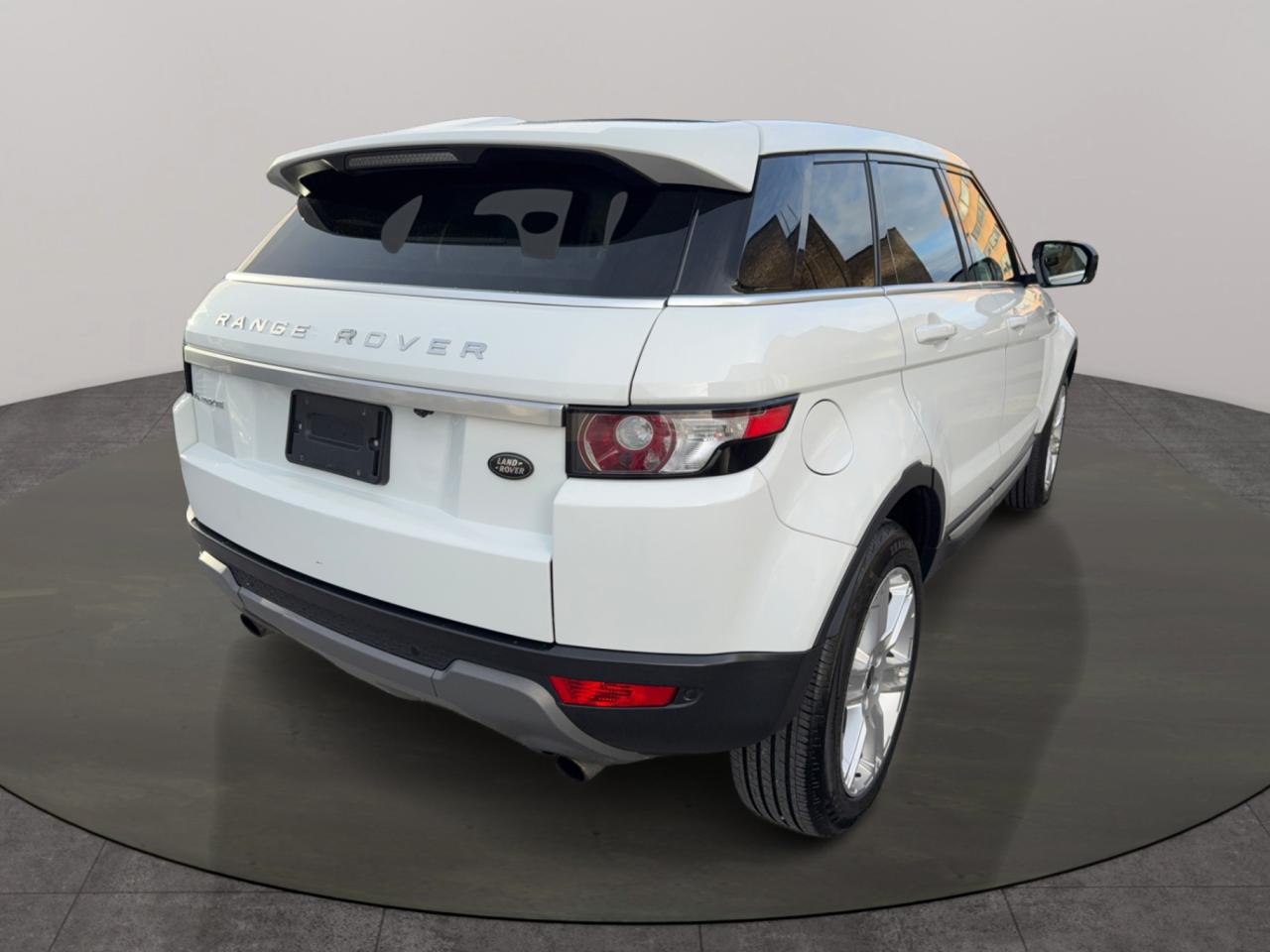 2013 Land Rover Evoque 5DR HB PRESTIGE PREMIUM Photo