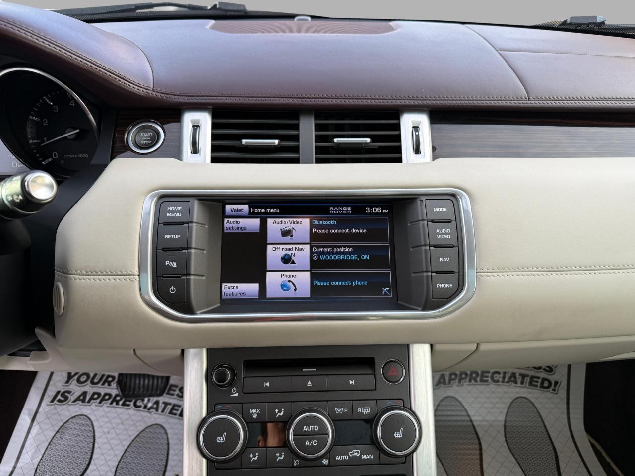 2013 Land Rover Evoque 5DR HB PRESTIGE PREMIUM Photo