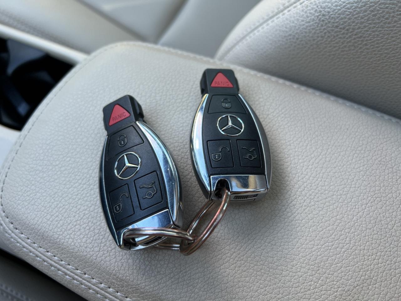 2018 Mercedes-Benz GLA GLA 250 4MATIC - Amg Pkg - Navigation - Sunroof ! Photo