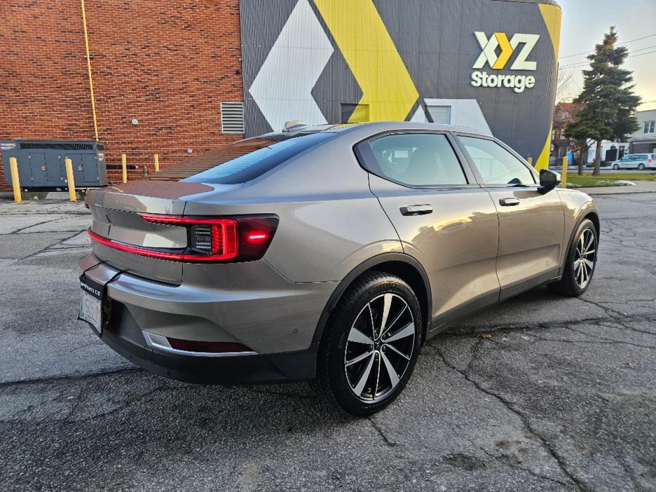 2021 Polestar 2 LAUNCH EDITION FASTBACK AWD Photo4