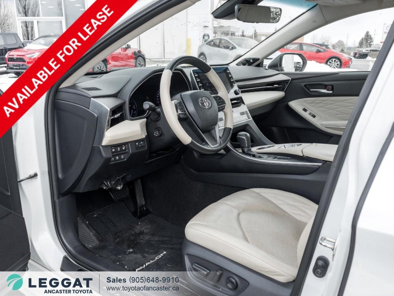 2019 Toyota Avalon Limited Auto Photo