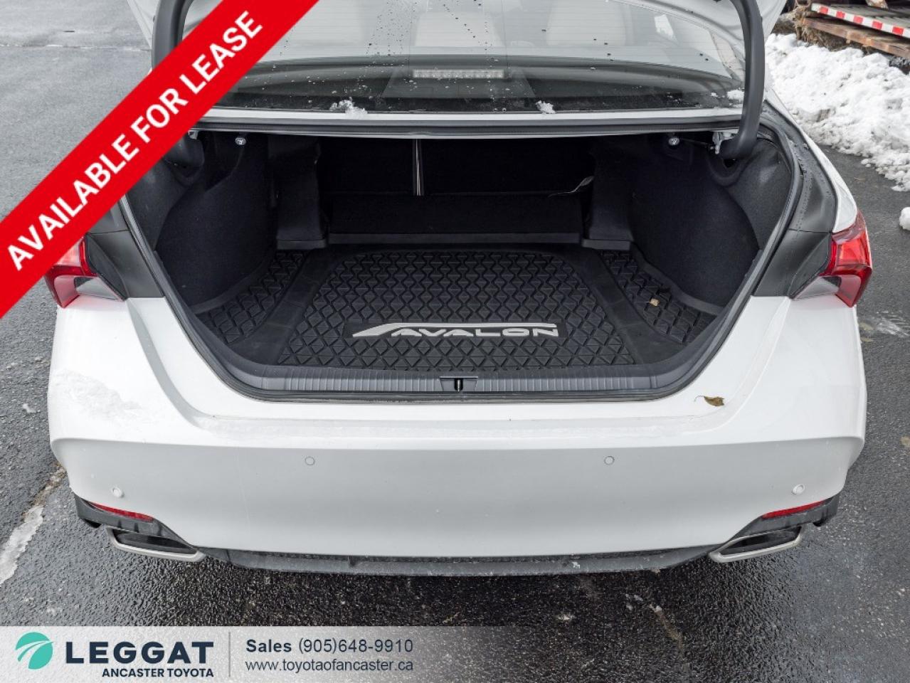 2019 Toyota Avalon Limited Auto Photo