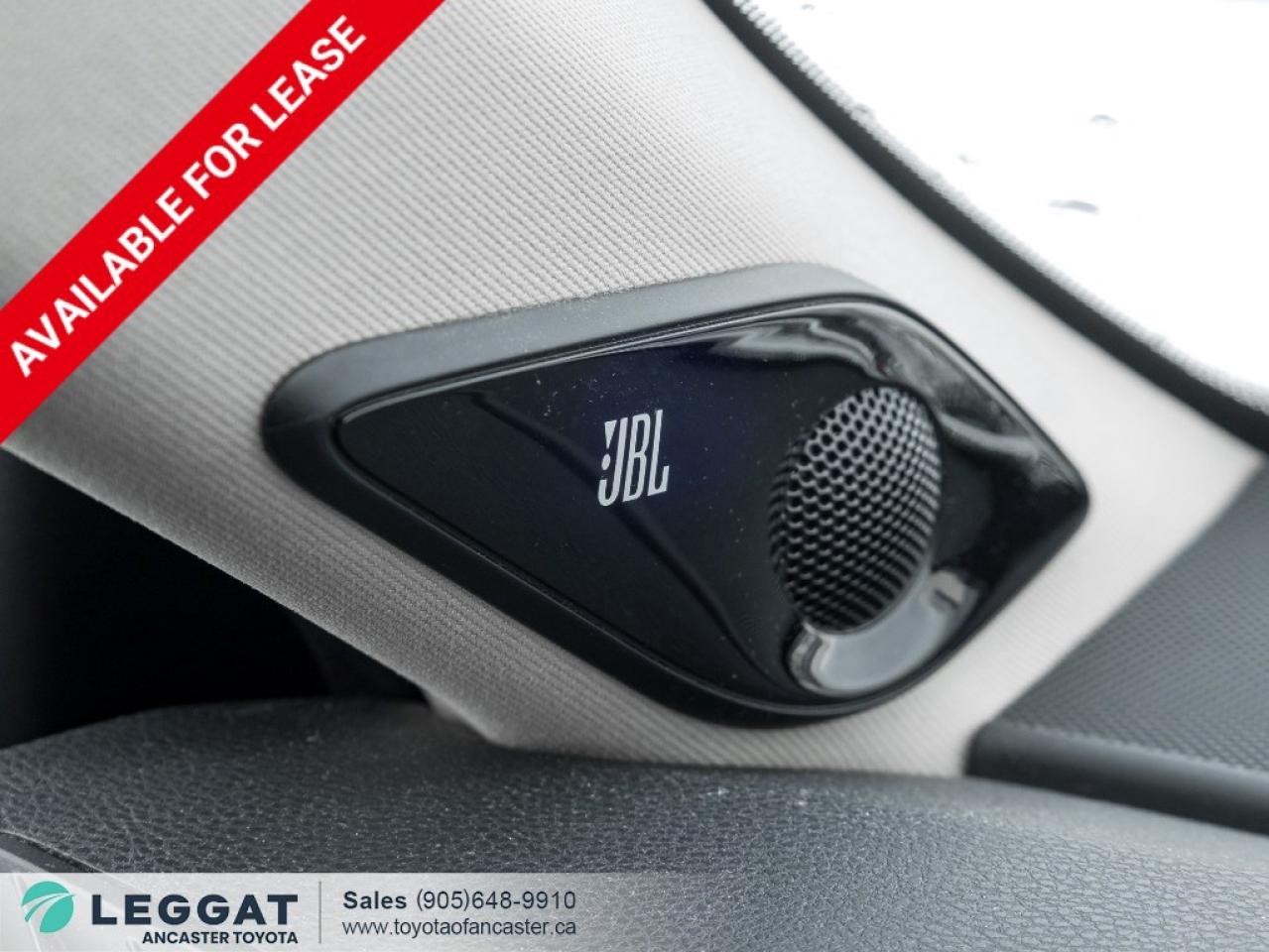 2019 Toyota Avalon Limited Auto Photo