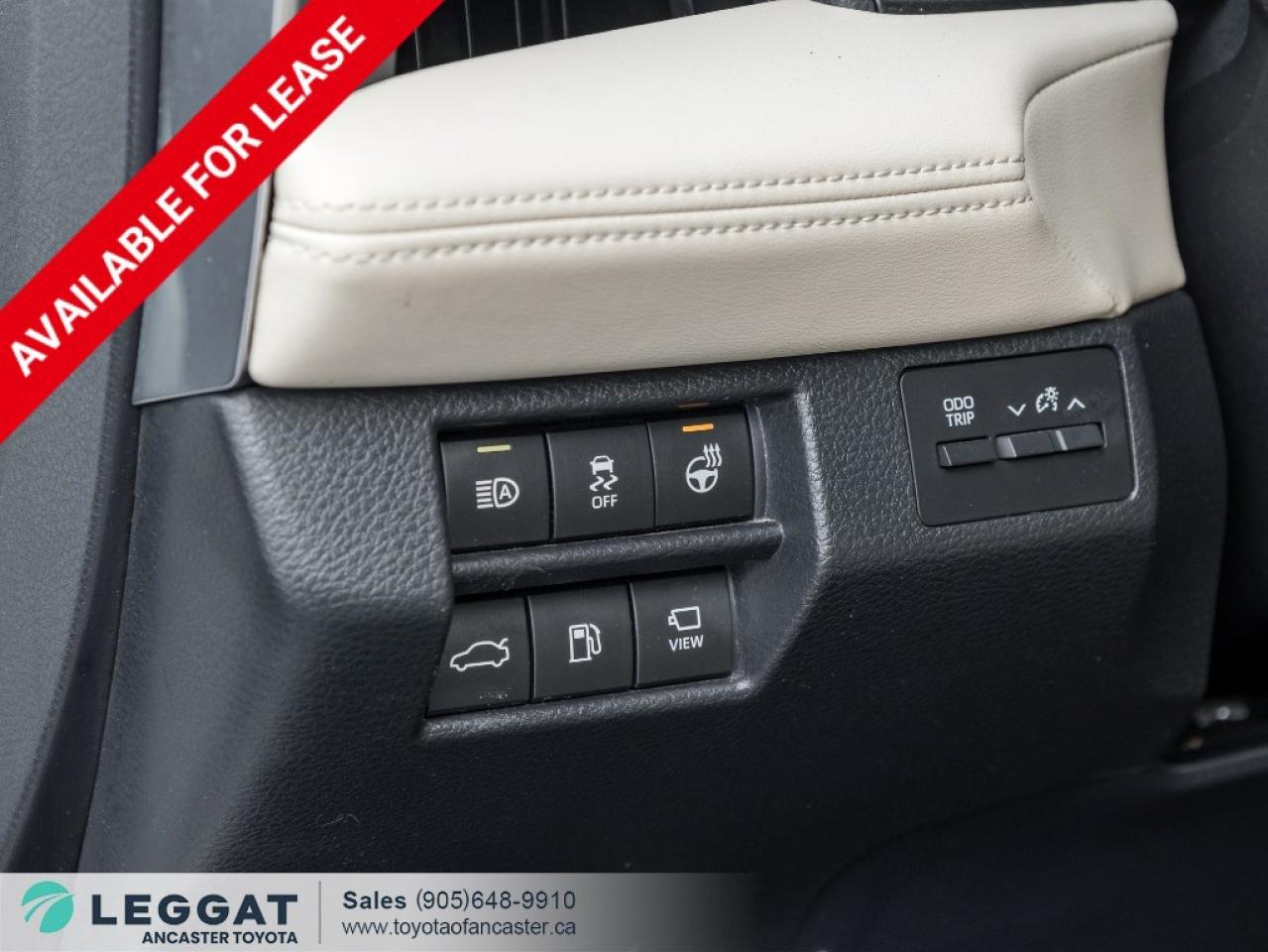 2019 Toyota Avalon Limited Auto Photo