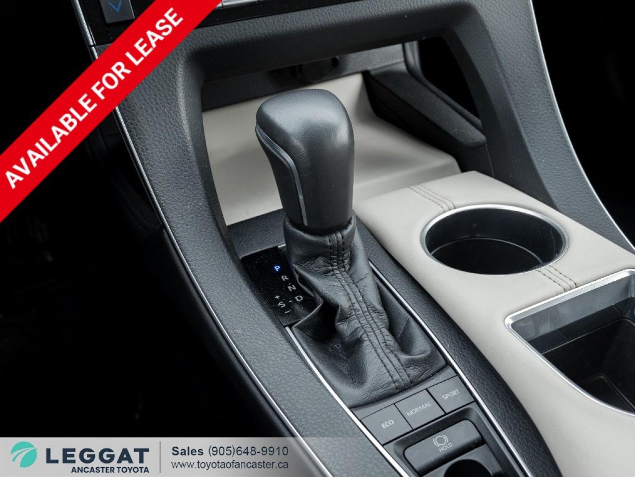 2019 Toyota Avalon Limited Auto Photo