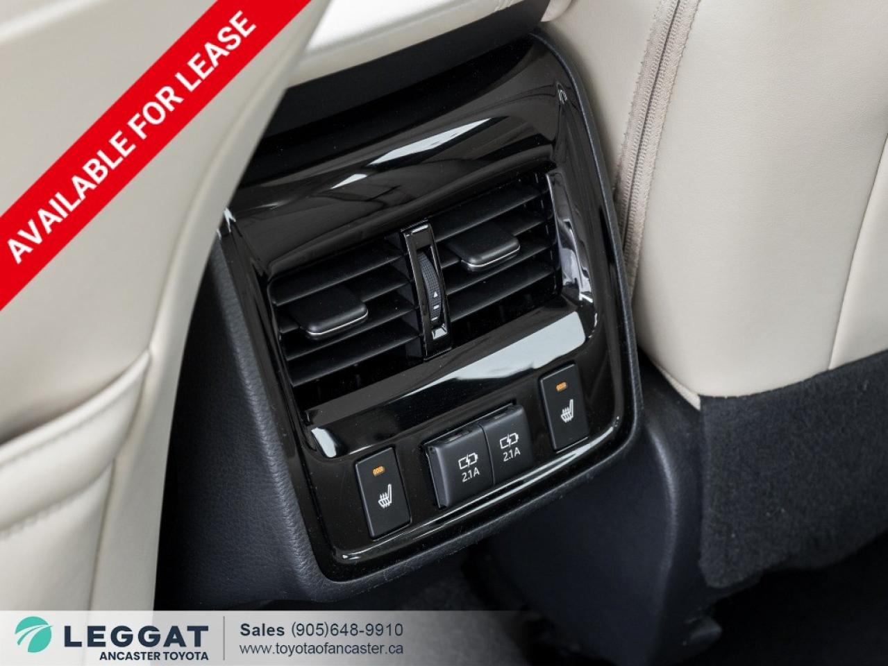 2019 Toyota Avalon Limited Auto Photo