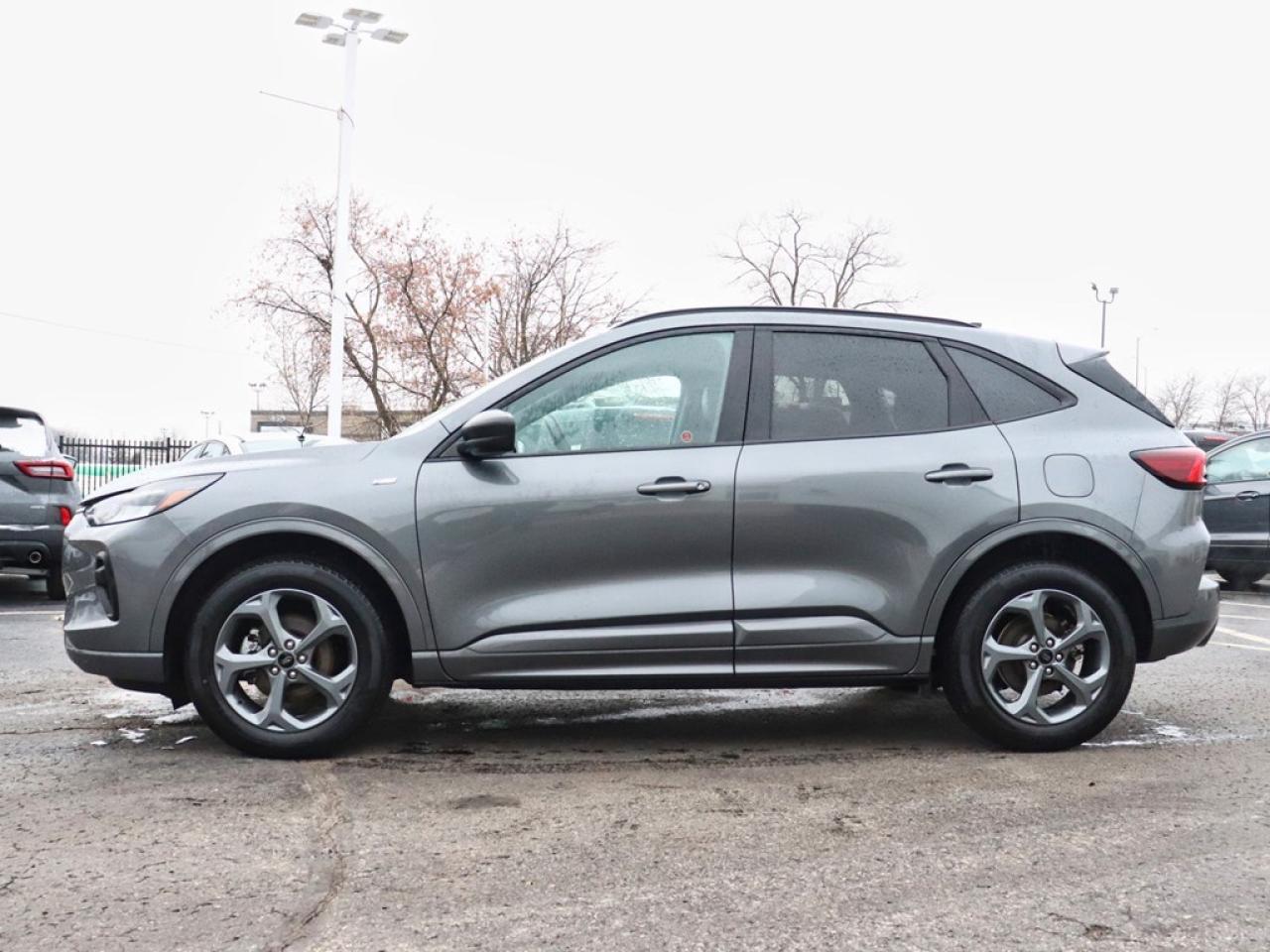 2024 Ford Escape ST-Line | AWD | 1.5L | HTD STR WHL | BLIS | LEDs Photo