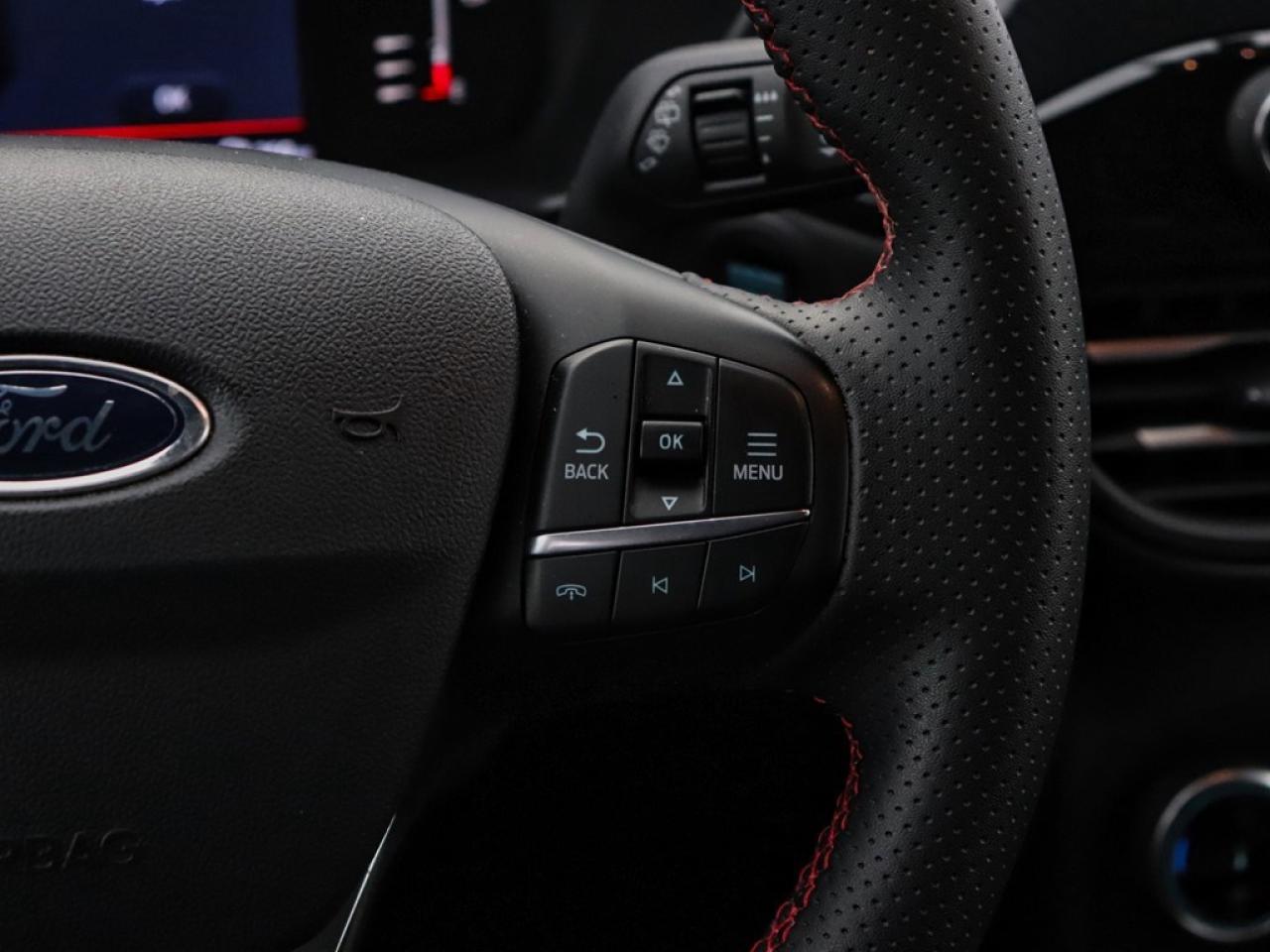 2024 Ford Escape ST-Line | AWD | 1.5L | HTD STR WHL | BLIS | LEDs Photo