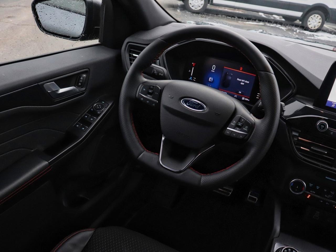 2024 Ford Escape ST-Line | AWD | 1.5L | HTD STR WHL | BLIS | LEDs Photo