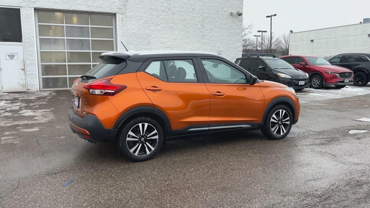 2020 Nissan Kicks SR CVT High Beam Assist|VDC Photo