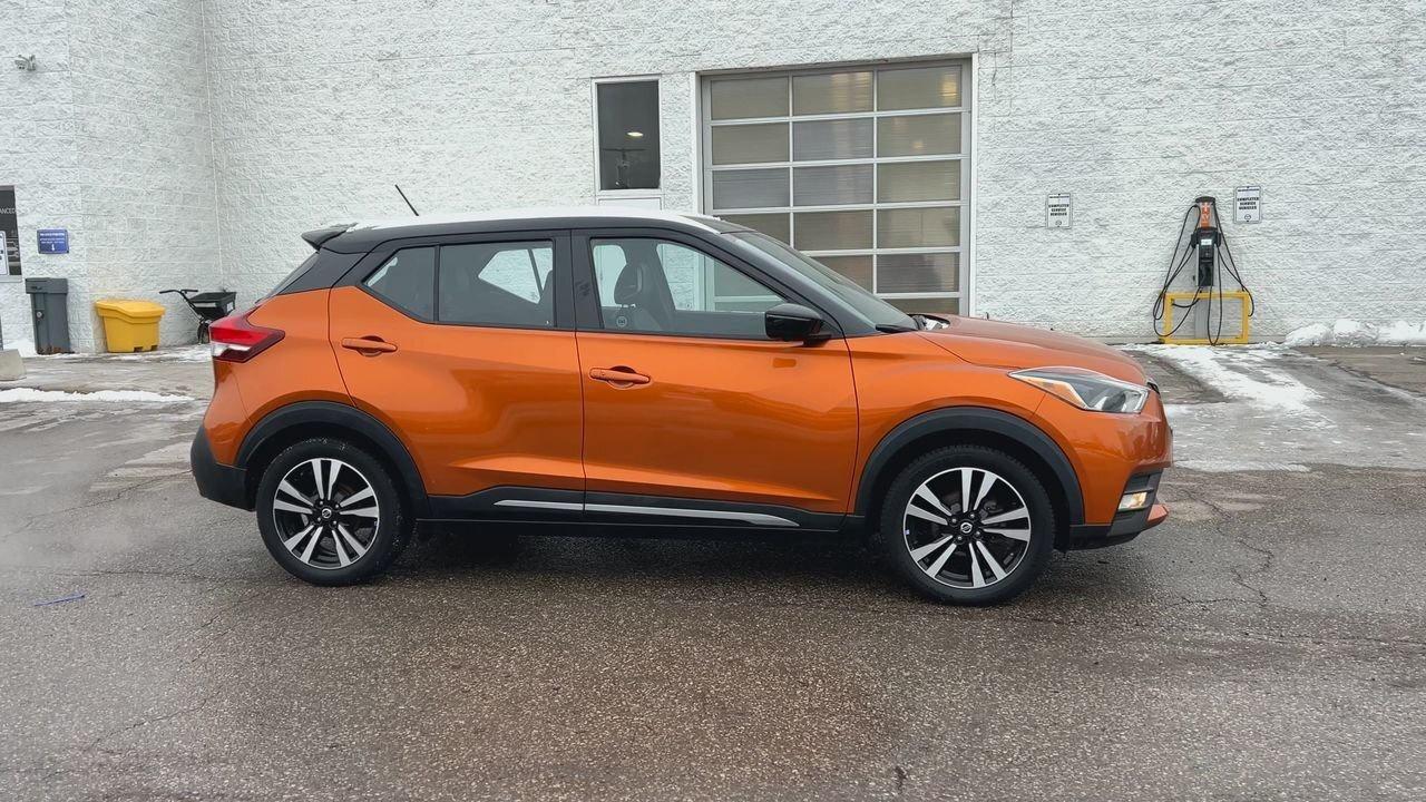 2020 Nissan Kicks SR CVT High Beam Assist|VDC Photo