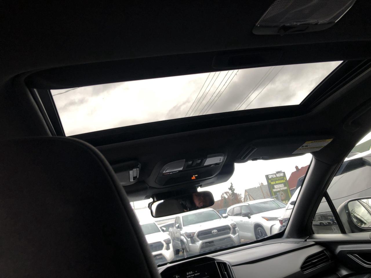 2024 Subaru XV Crosstrek Onyx ONYX, EYSIGHT, 182 HP, ROOF, HTD.SEATS, BK.CA Photo