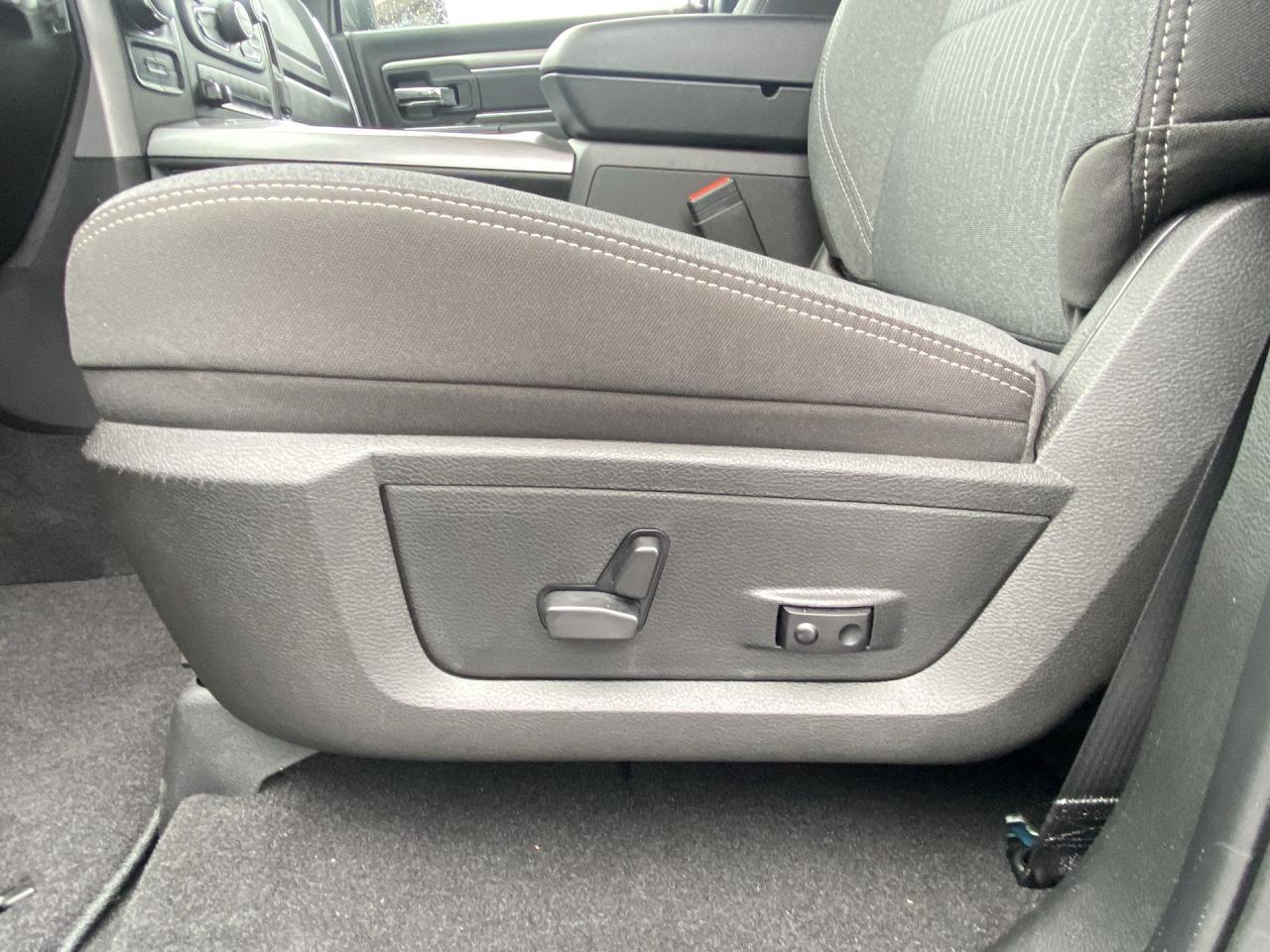 2023 RAM 1500 Classic WARLOCK | HEATED SEATS | REMOTE START Photo