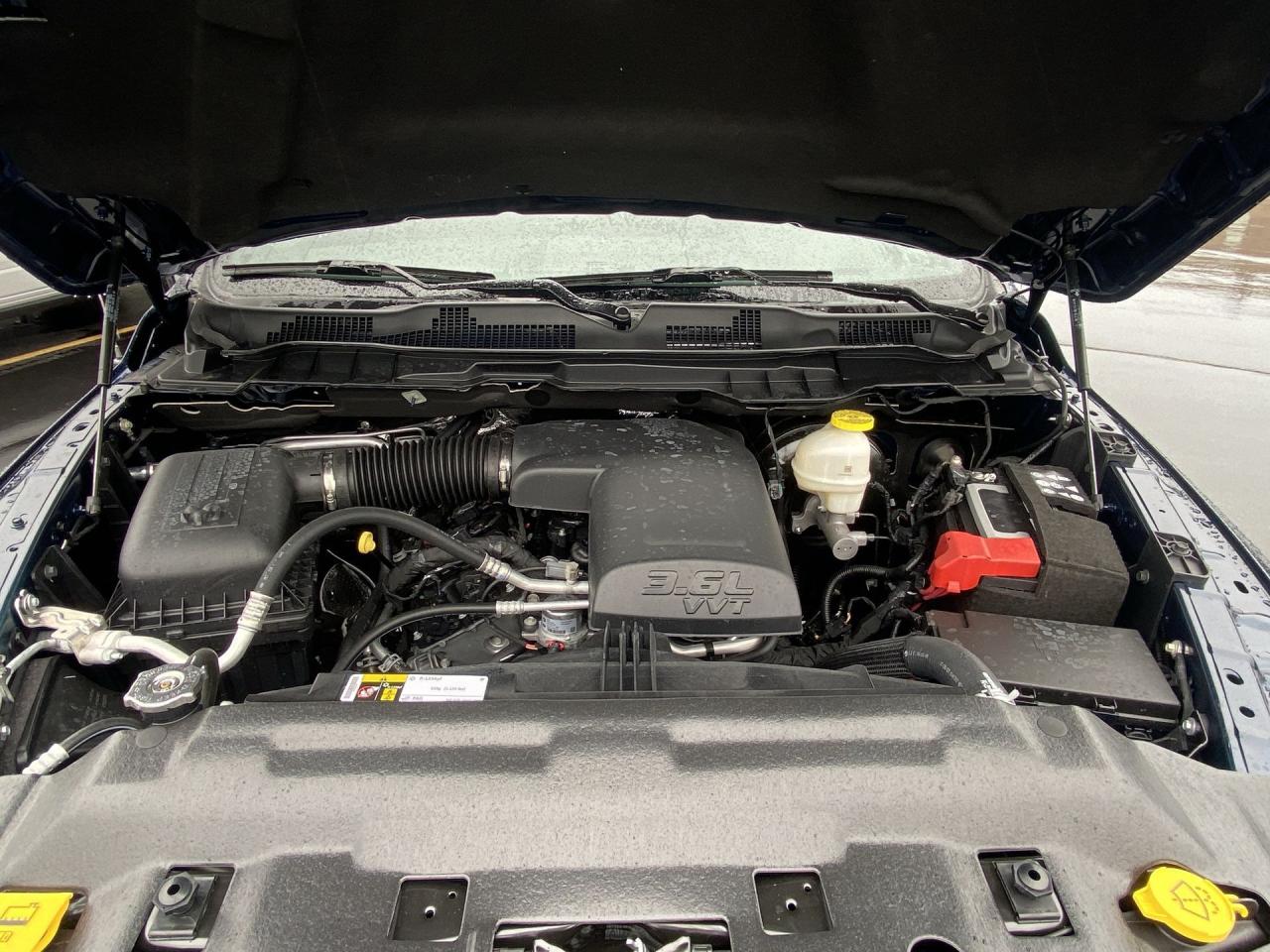 2023 RAM 1500 Classic WARLOCK | HEATED SEATS | REMOTE START Photo