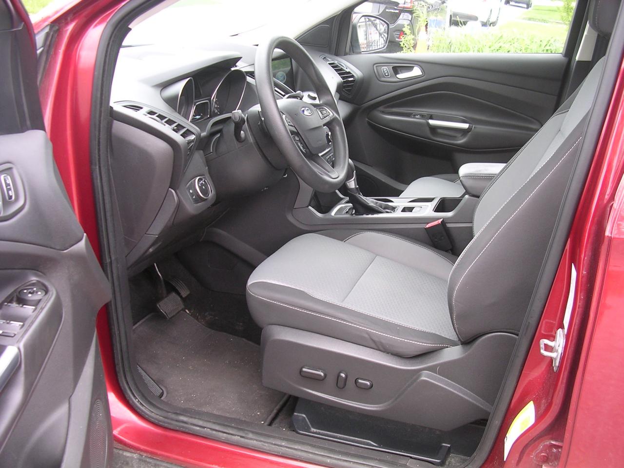 2017 Ford Escape 4WD 4dr SE - Photo #6