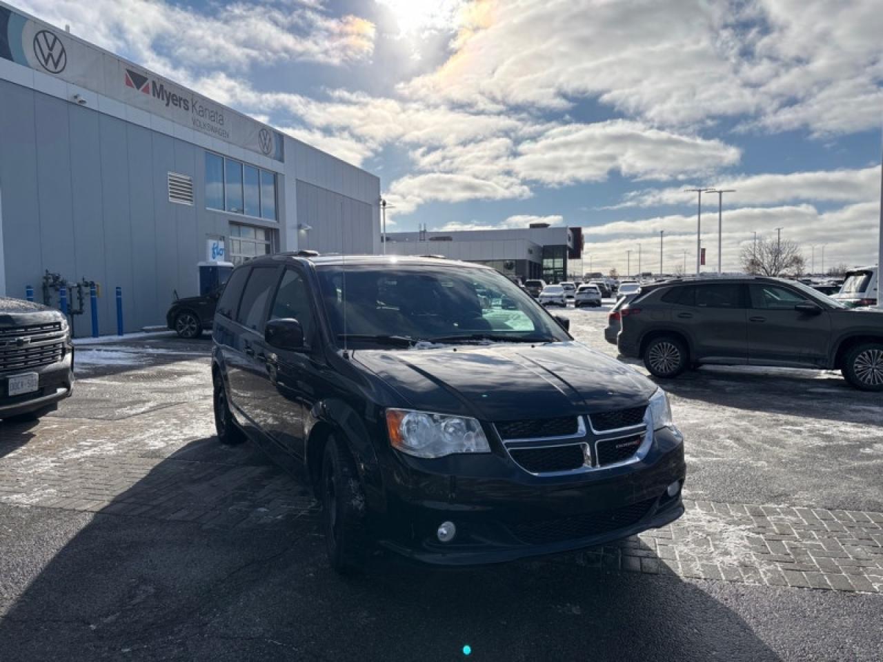 2020 Dodge Grand Caravan PREMIUM PLUS Photo4