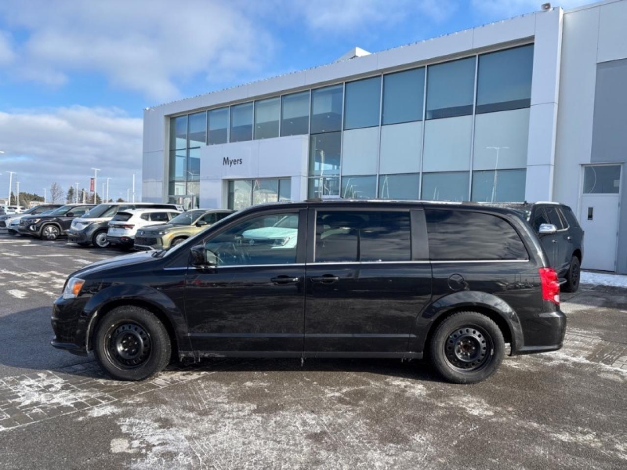 2020 Dodge Grand Caravan PREMIUM PLUS Photo