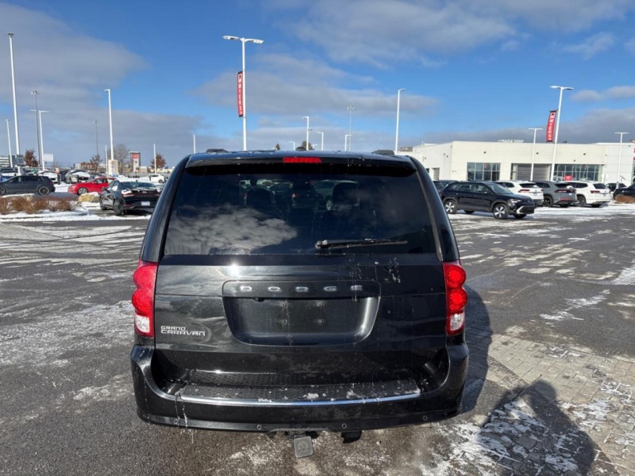 2020 Dodge Grand Caravan PREMIUM PLUS Photo3