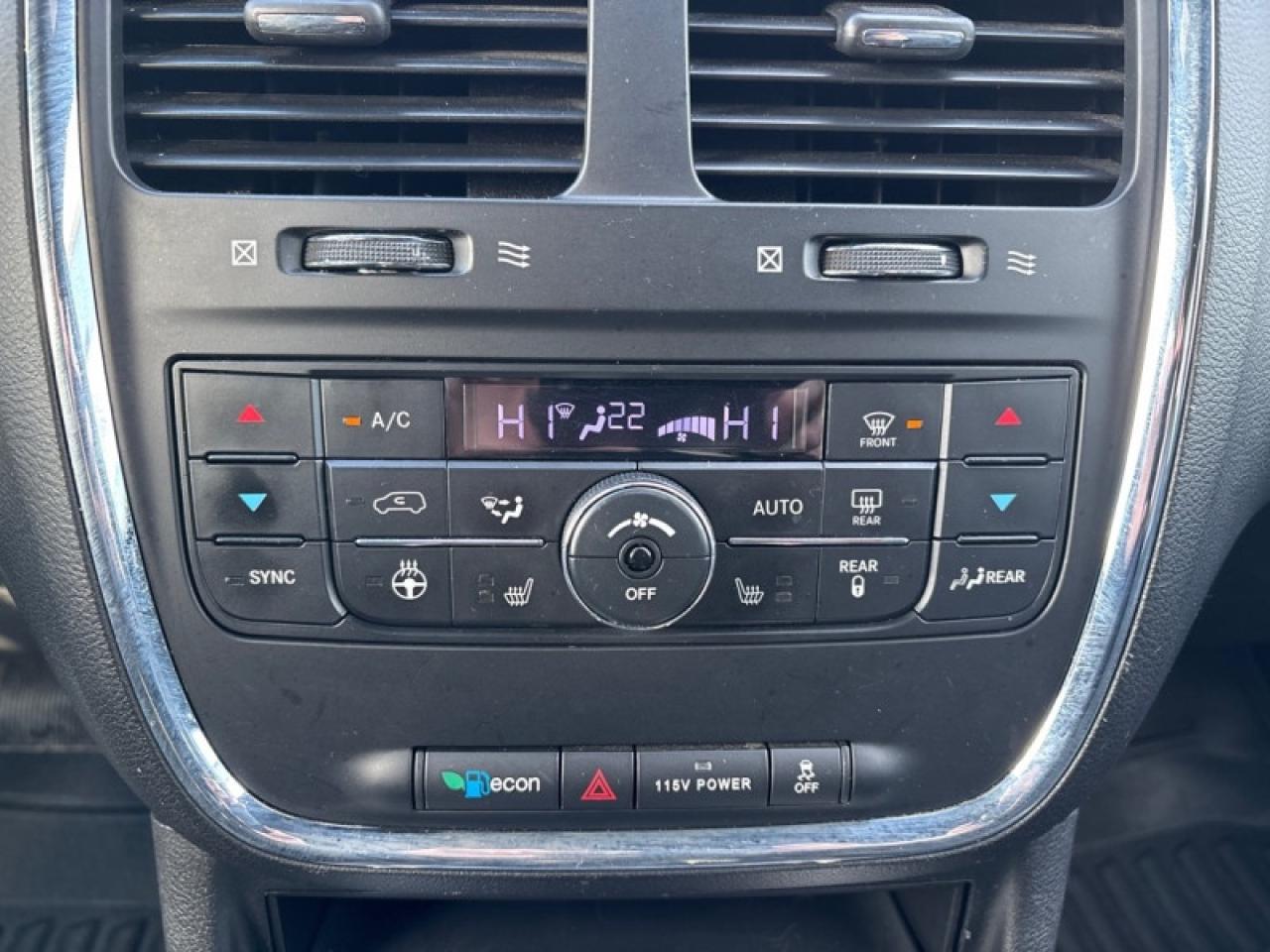 2020 Dodge Grand Caravan PREMIUM PLUS Photo