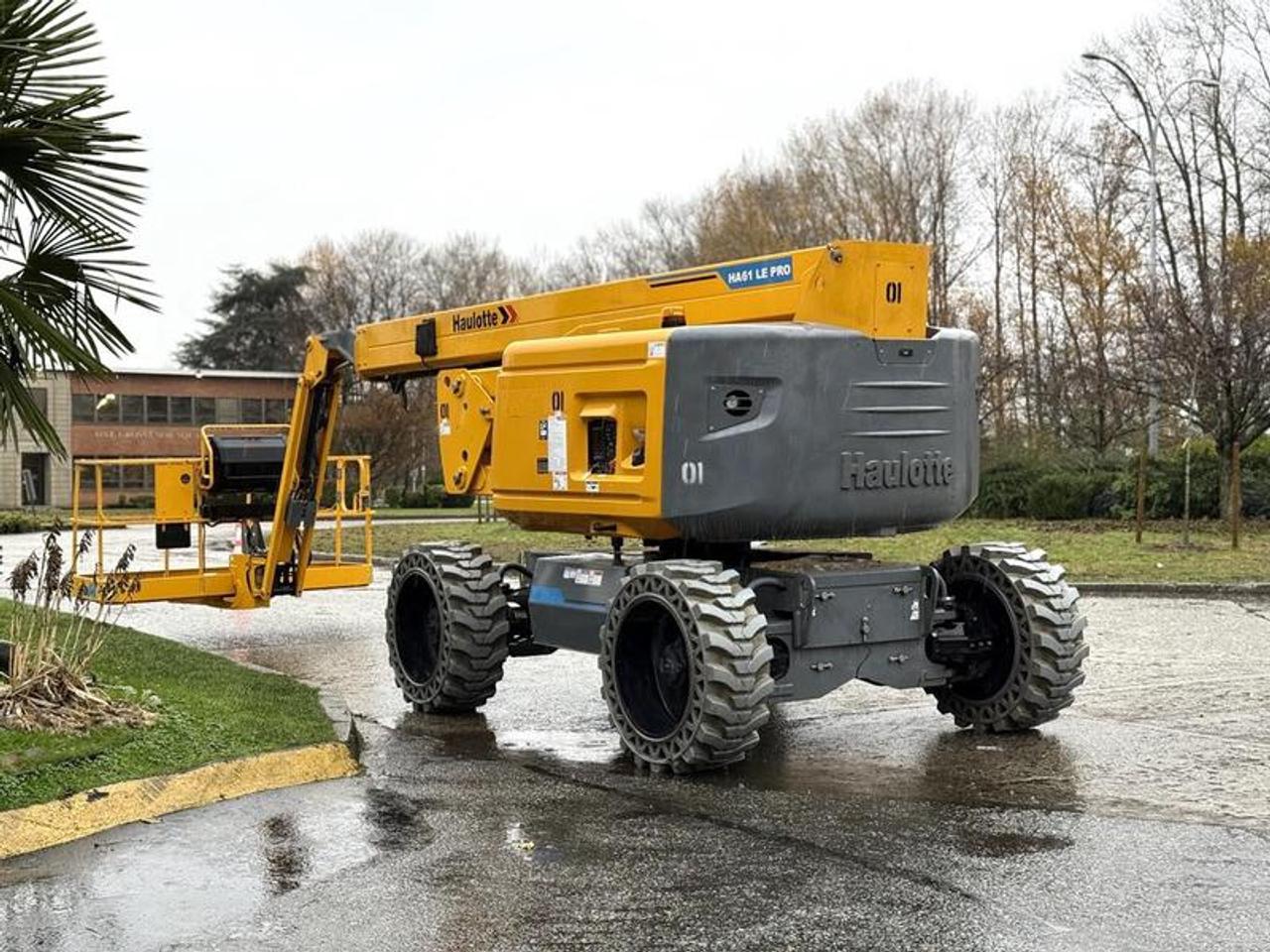 This 2020 Haulotte HA61 LE PRO 4WD diesel hybrid boom lift is equipped with a 1.5L 4-cylinder engine and automatic driveline, and features a yellow exterior and interior. It offers a platform height of approximately 61.2 feet, with an unrestricted rated load of 250 kg (550 lb) and a restricted rated load of 350 kg (770 lb). The unit has an unloaded mass of 9,885 kg (21,790 lb) and measures about 28 feet long, 7 feet 10 inches wide and 8 feet 1 inch high. This item is currently OFFSITE. You must register an appointment with our office to schedule an offsite viewing. Appointments must be made a minimum of one business day in advance (and as defined by the days that Repo.com is open for business) before your appointment can be scheduled and confirmed. We may, at our own discretion, instead opt to transport smaller items to Repo.coms main yard for viewing purposes.  $59,920.00 plus $375 processing fee, $60,295.00 total payment obligation before taxes.   Listing report, warranty, contract commitment cancellation fee, financing available on approved credit (some limitations and exceptions may apply). All above specifications and information is considered to be accurate but is not guaranteed and no opinion or advice is given as to whether this item should be purchased. We do not allow test drives due to theft, fraud, acts of vandalism and undetectable impaired driving. Instead we provide the following benefits: Complimentary Warranty (with options to extend), Limited Money Back Satisfaction Guarantee on Fully Completed Contracts, Contract Commitment Cancellation, and an Open-Ended Sell-Back Option. Ask seller for details or call 604-522-REPO(7376) to confirm listing availability.