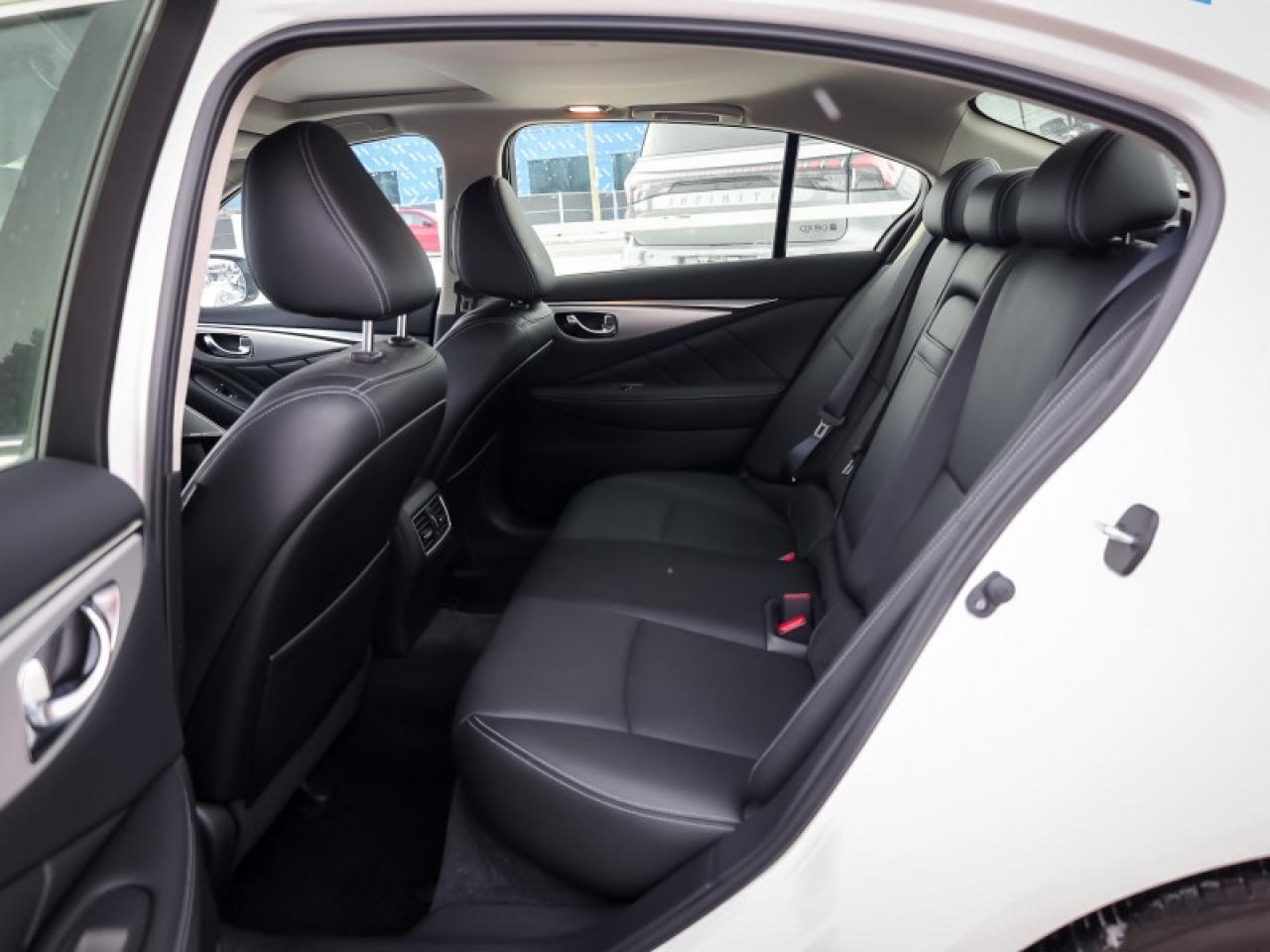 2023 Infiniti Q50 LUXE  - Certified - Leather Seats Photo