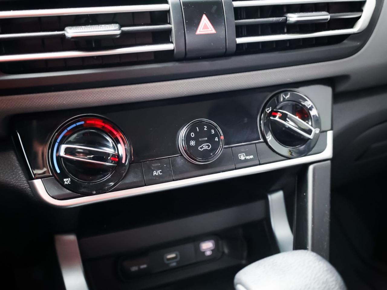 2021 Kia Seltos LX  - Heated Seats -  Android Auto - $112 B/W Photo