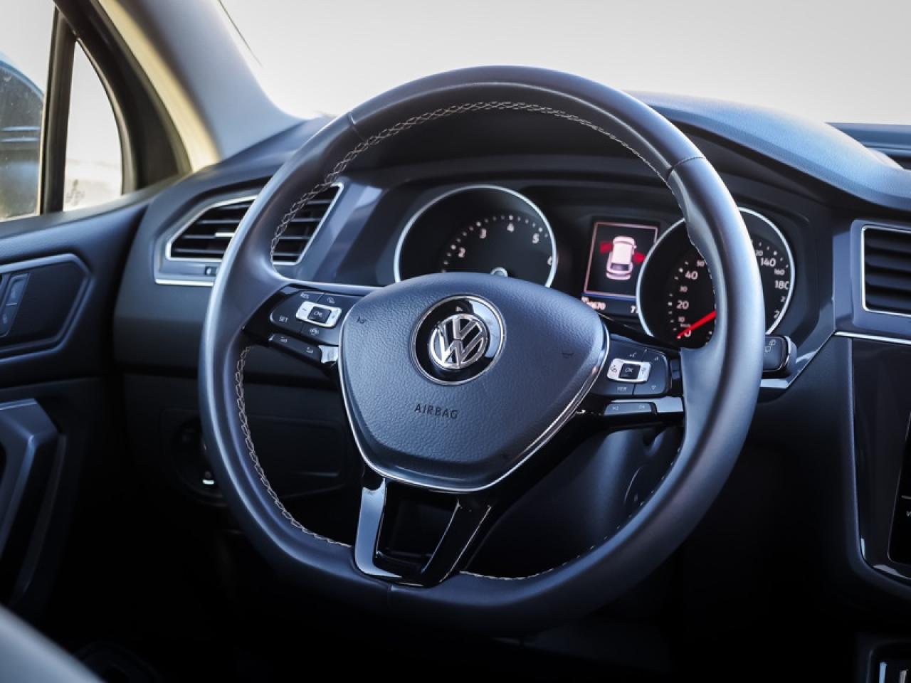 2021 Volkswagen Tiguan Comfortline 4MOTION  - Navigation - $164 B/W Photo