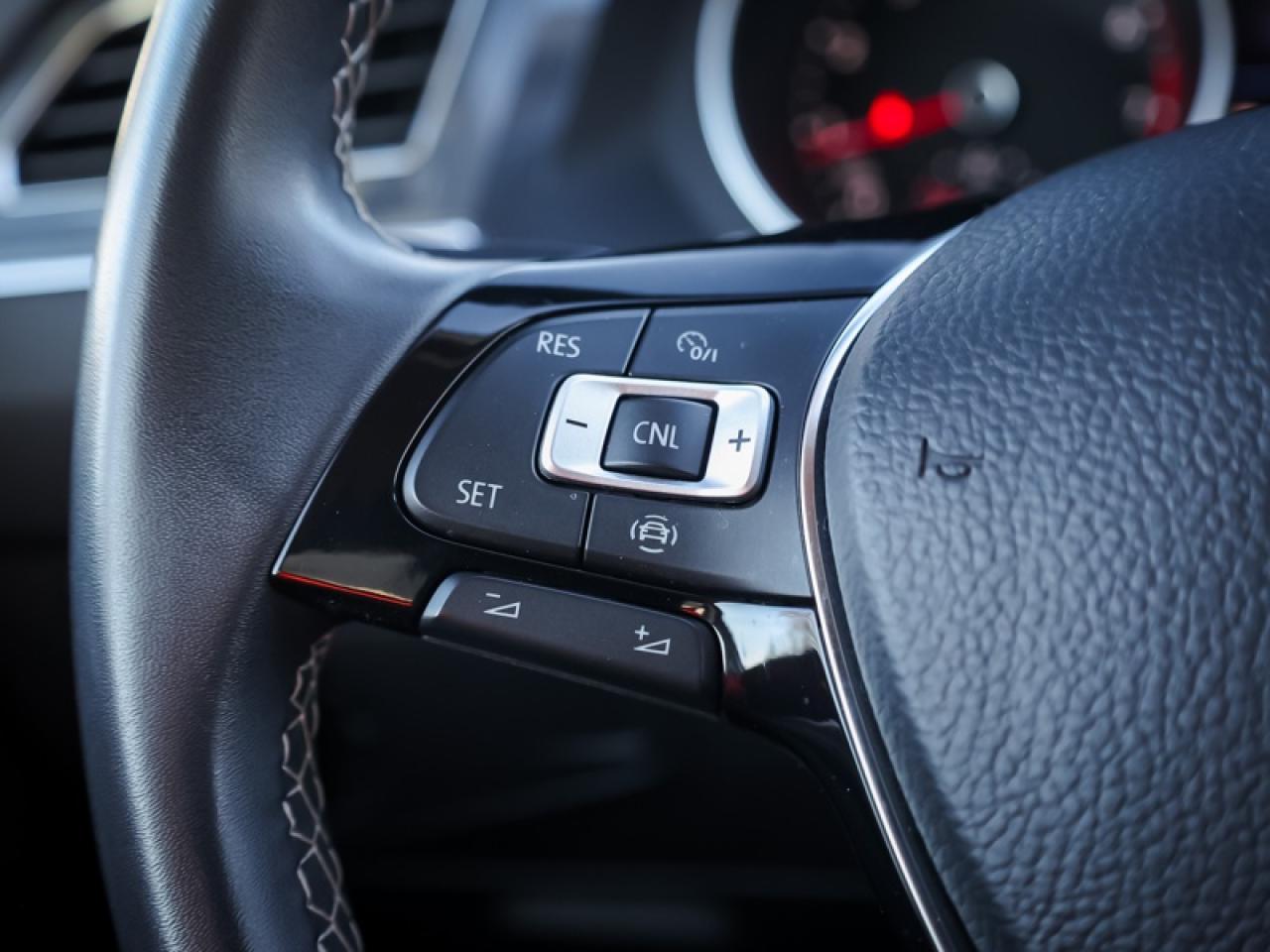 2021 Volkswagen Tiguan Comfortline 4MOTION  - Navigation - $158 B/W Photo