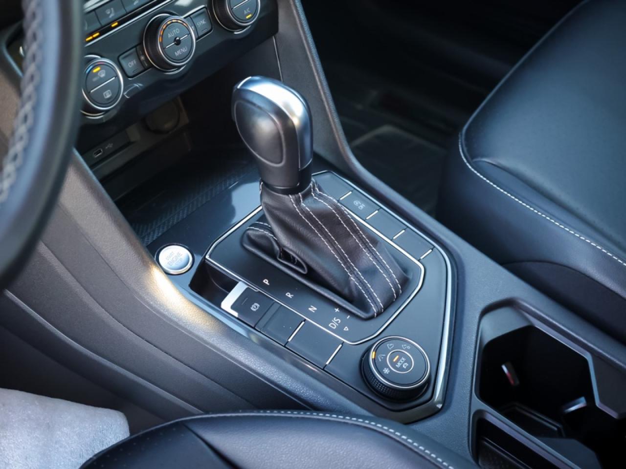 2021 Volkswagen Tiguan Comfortline 4MOTION  - Navigation - $164 B/W Photo