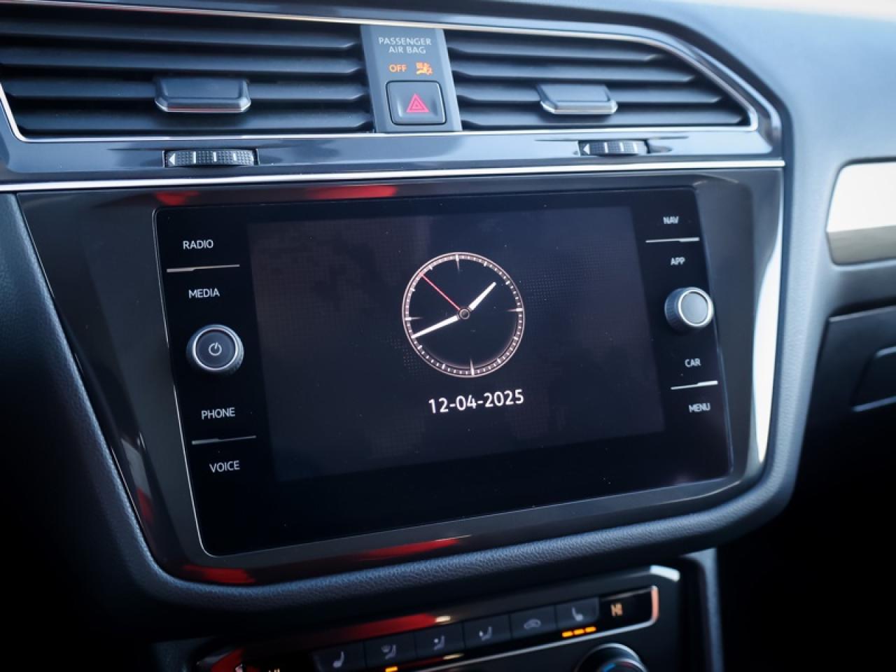 2021 Volkswagen Tiguan Comfortline 4MOTION  - Navigation - $158 B/W Photo