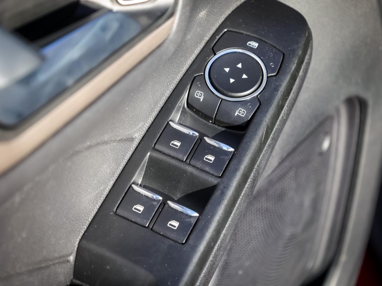 2022 Ford Escape SEL AWD  - Power Liftgate -  Park Assist - $176 B/W Photo