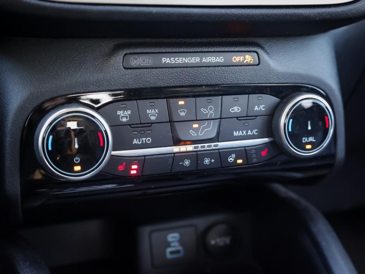 2022 Ford Escape SEL AWD  - Power Liftgate -  Park Assist - $176 B/W Photo