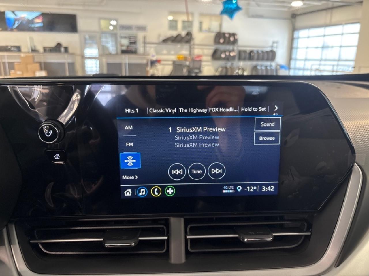 2026 Chevrolet Trax 1RS  - Sunroof Photo