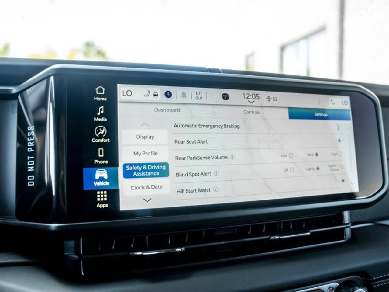 2025 Jeep Wrangler RUBICON Convenience Group Safety Group Nappa Leather Seats Photo