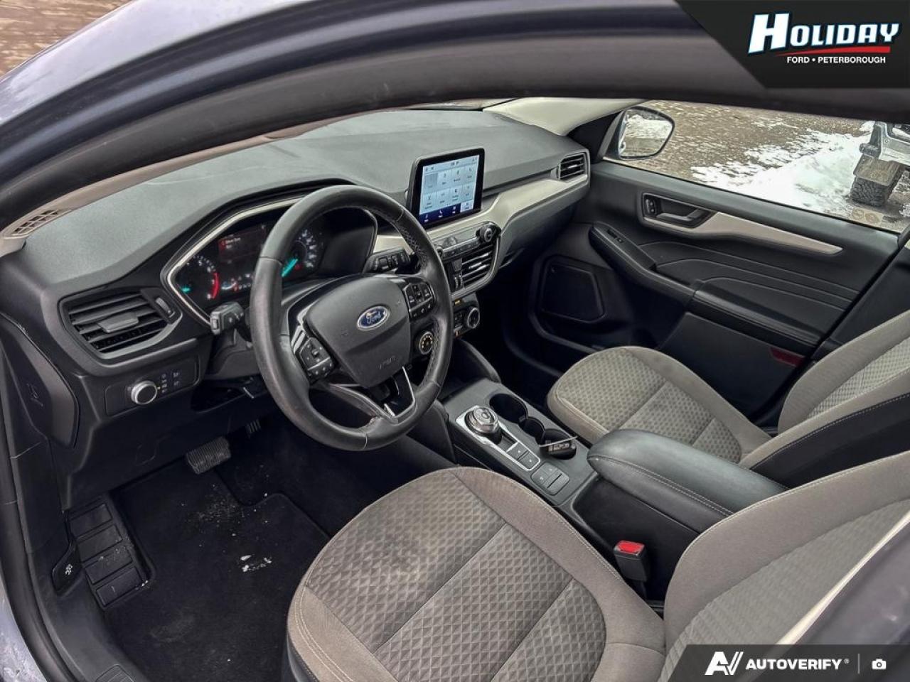 2022 Ford Escape SE Photo