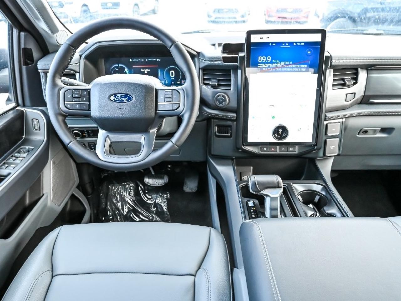 2025 Ford F-150 Lightning Flash Photo