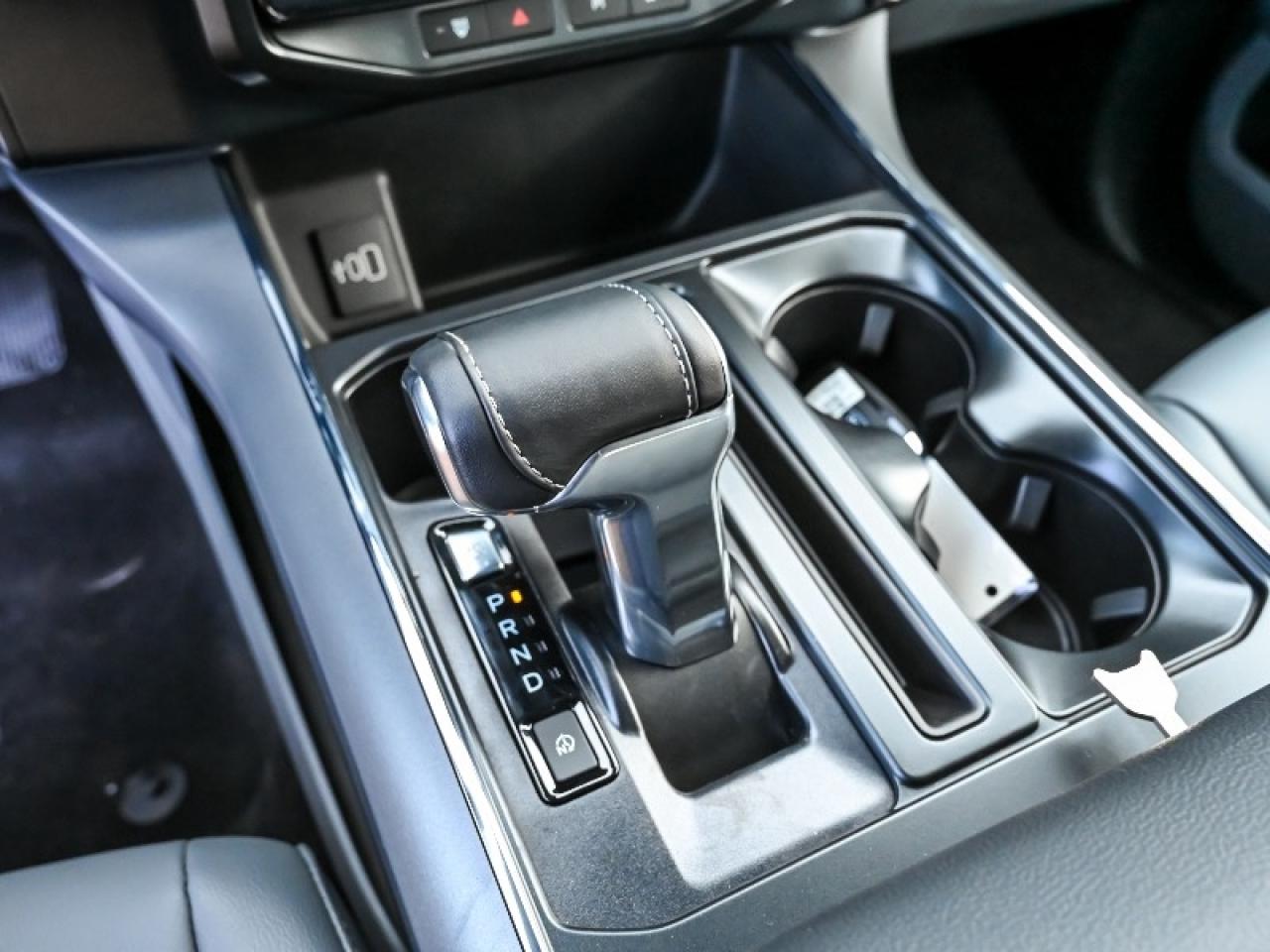 2025 Ford F-150 Lightning Flash Photo