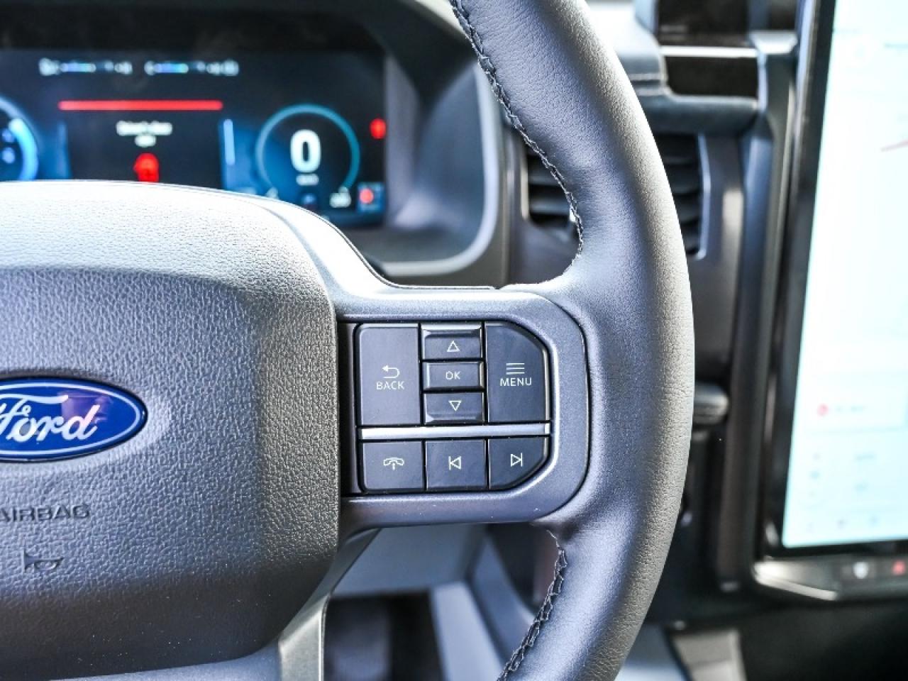 2025 Ford F-150 Lightning Flash Photo