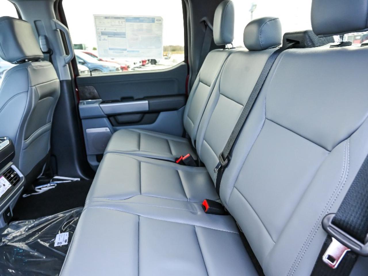 2025 Ford F-150 Lightning Flash Photo