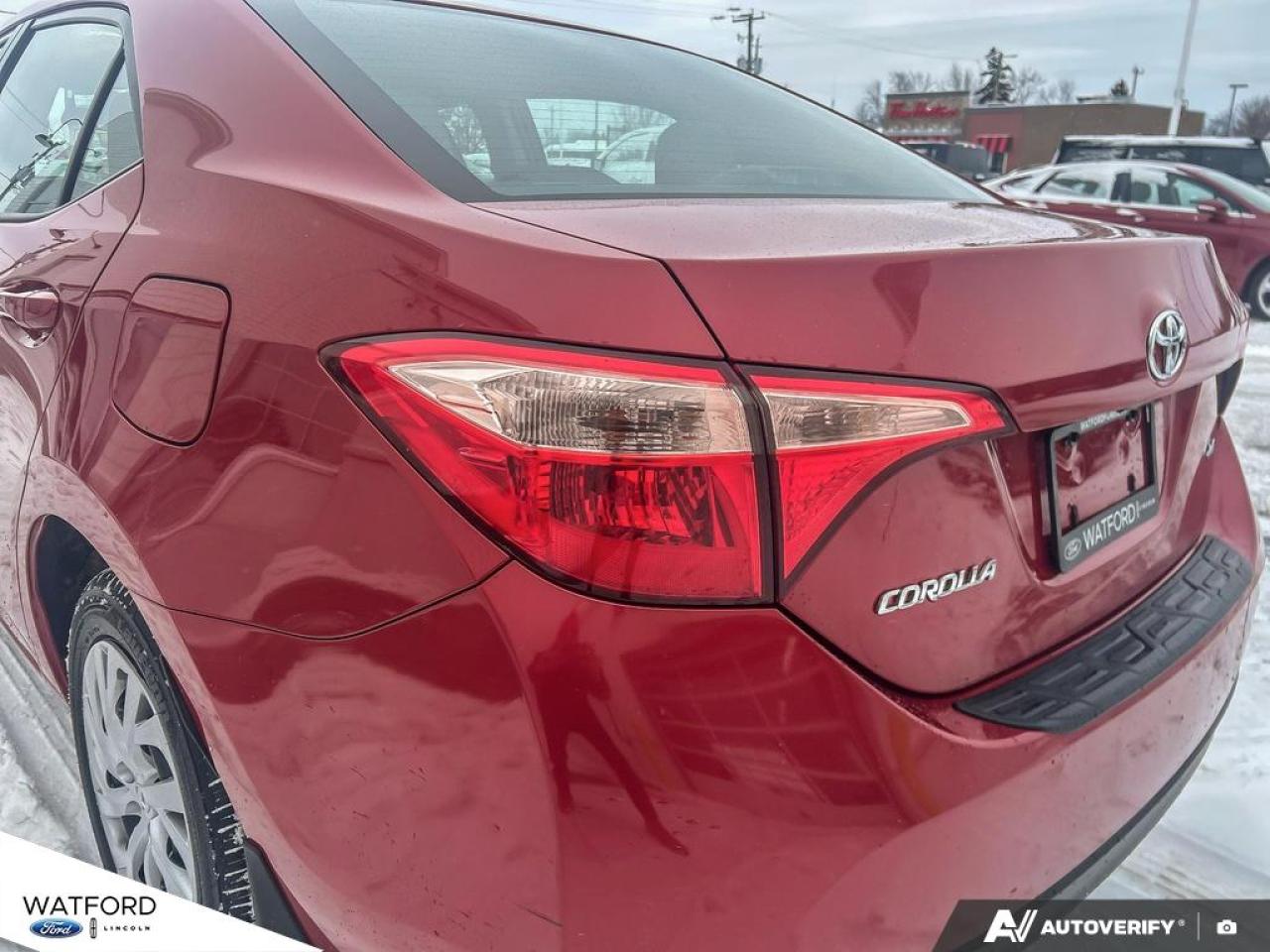 2017 Toyota Corolla 4dr Sdn CVT LE Photo
