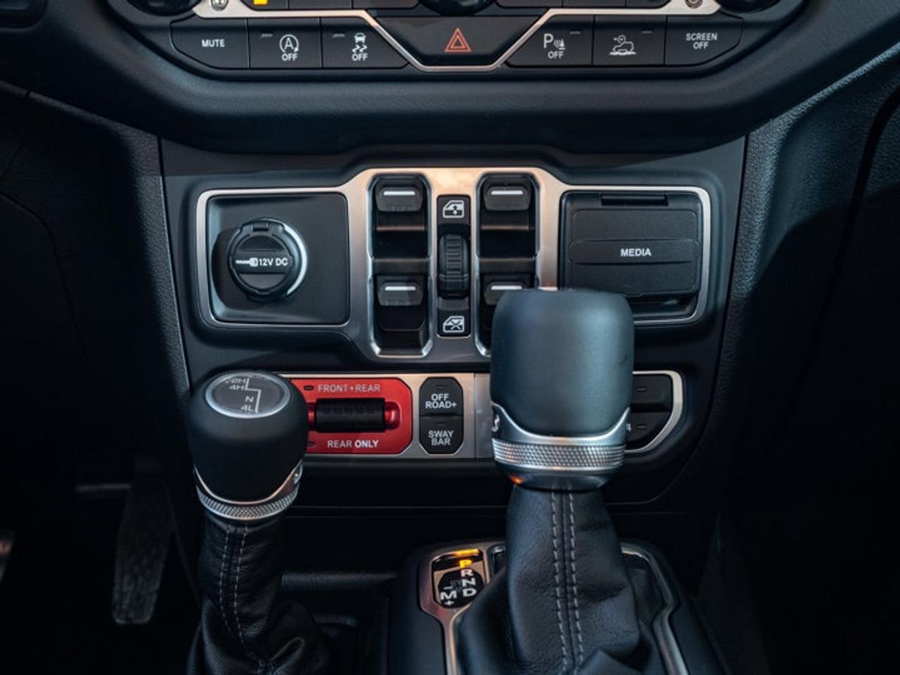 2025 Jeep Wrangler RUBICON Photo