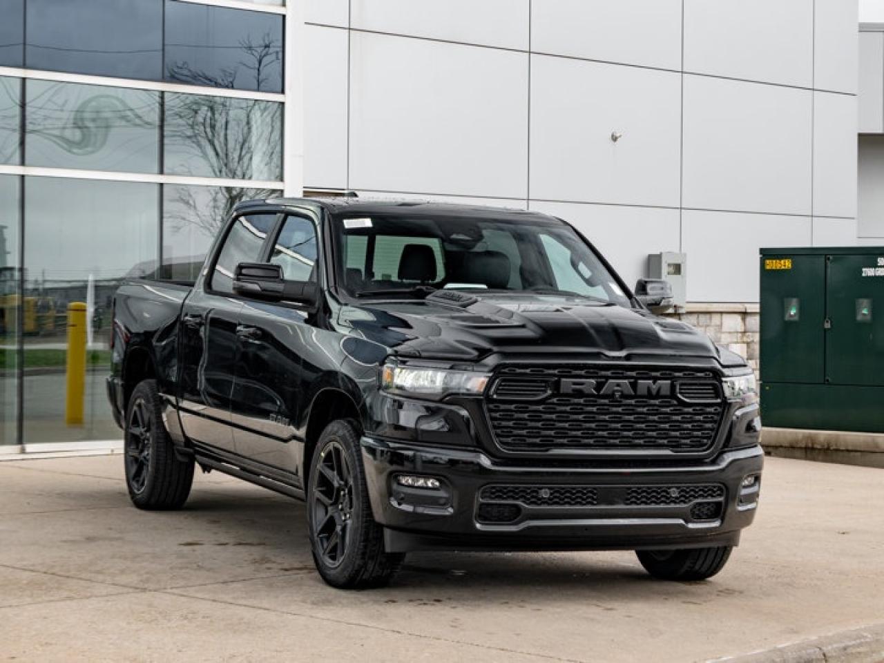 2026 RAM 1500 SPORT Photo