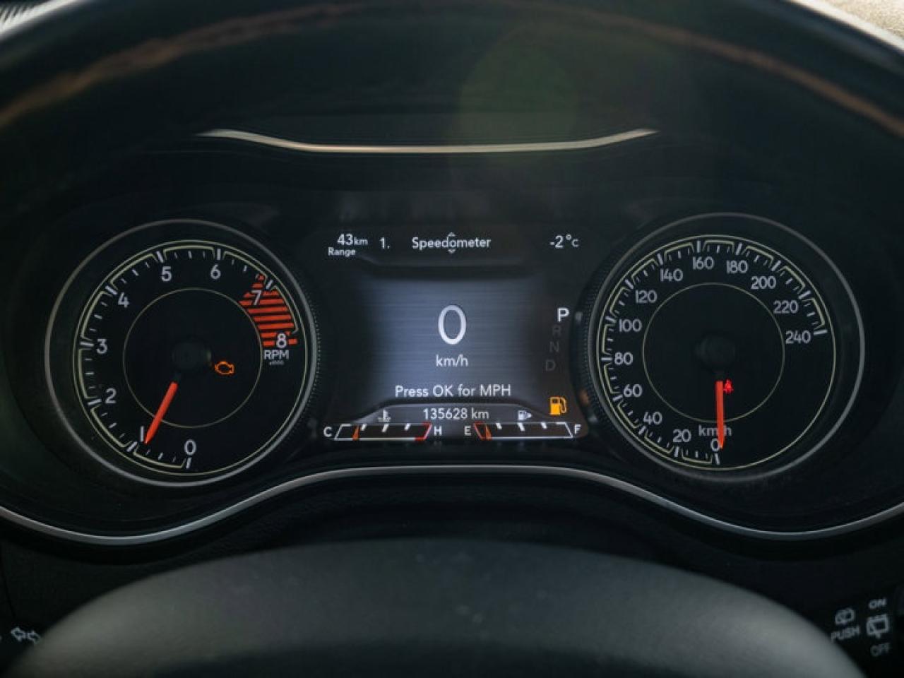 2021 Jeep Cherokee Altitude Photo3