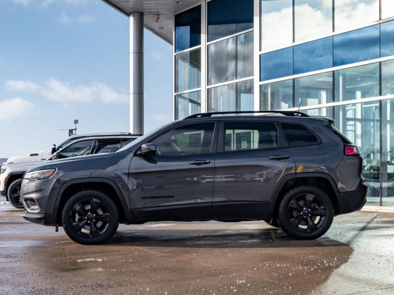 2021 Jeep Cherokee Altitude Photo
