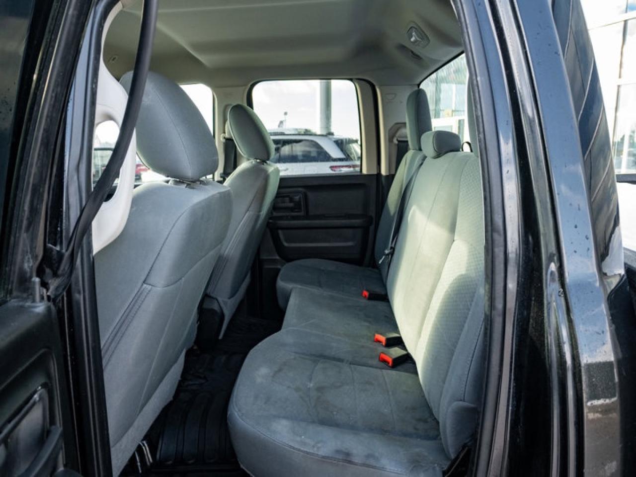 2017 RAM 1500 Express Photo